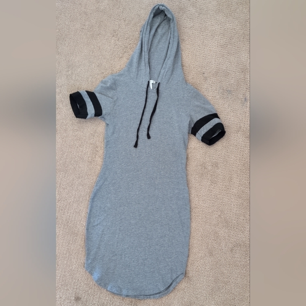Bozzolo Hooded Short Sleeve Fitted T Shirt Drawstring Dress - Picture 3 of 8